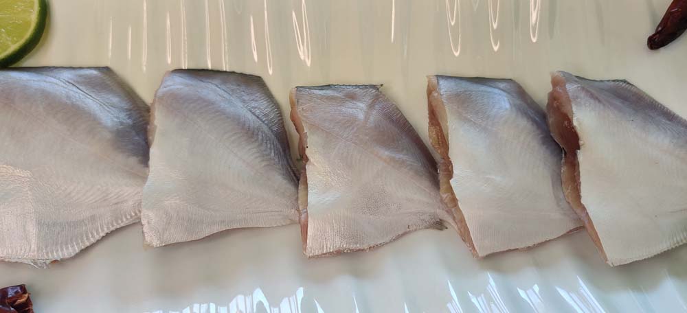 Silver Pomfret / Vavval/ Vaval (Whole Cleaned)